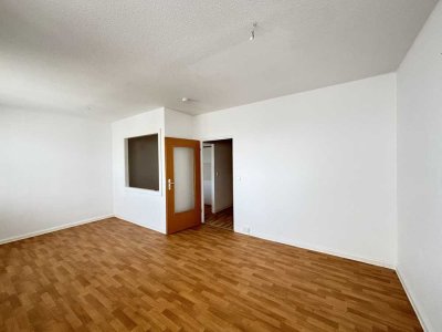 1-Raum-Wohnung mit Loggia im Zentrum