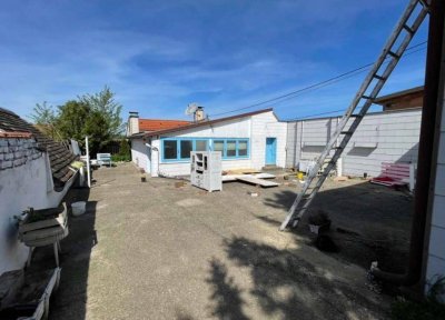 NUR 35 MINUTEN VON WIEN!! Gartenliebhaber aufgepasst – über 1.200 m² Grünfläche- Haus in Drasenhofen