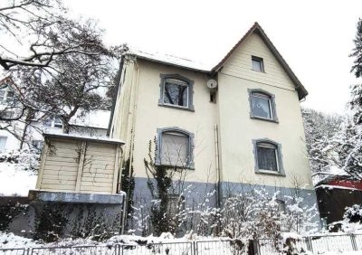 Freistehendes Mehrfamilienhaus mit Sanierungsbedarf auf 2671m² Grundstück in Schalksmühle- Klagebach