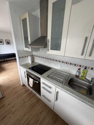 Helle sonnige 1-Zimmerwohnung in Schierstein