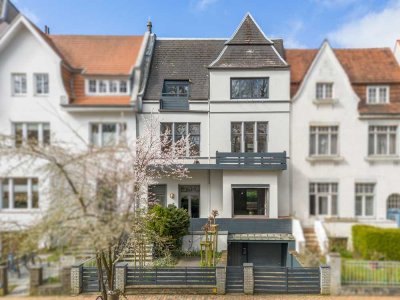 Stilvolle Stadtvilla in Bestlage -                                großzügig & vielseitig