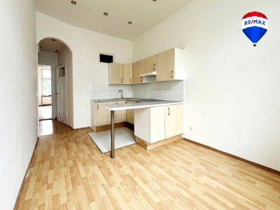 Bezugsfertige, moderne 2-Zimmer-Wohnung mit Balkon & Fahrstuhl  in Berlin Spandau