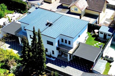 TRAUMHAUS GEFUNDEN! Neuwertige Doppelhaushälfte mit 4 Zimmern und vielen Freiflächen in TOP Lage in Berndorf zu verkaufen!