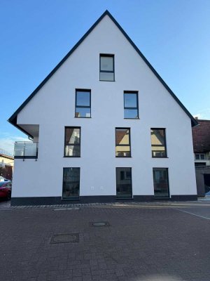 Bezugsfertige Neubauwohnung mit gehobener Ausstattung und Einbauküche!