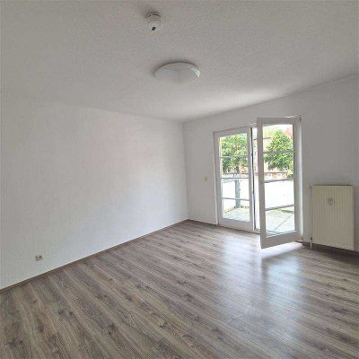 Lichtdurchflutete 2-Zimmer-Wohnung mit Balkon – ideal zum Wohlfühlen