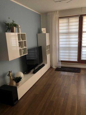 Freundliche 3-Zimmer-Maisonette-Wohnung mit Balkon und EBK in Schnaittach