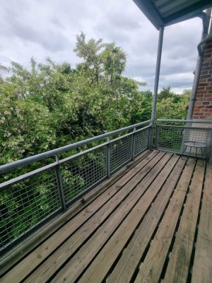 Sanierte 2 Raumwohnung mit offener Küche und Balkon