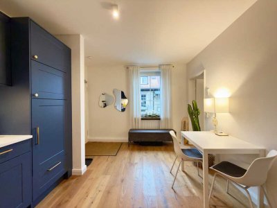 Sanierte Altbauwohnung in bester Lage am neuen Schloss