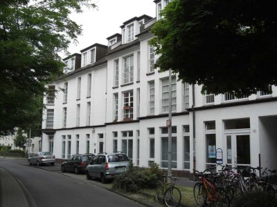 Zentrumsnahe 3-Zimmer-Maisonette in Bonn-Castell