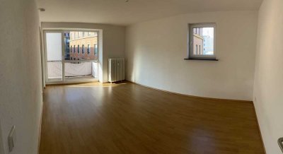 Attraktive Sanierte 1-Raum-Wohnung