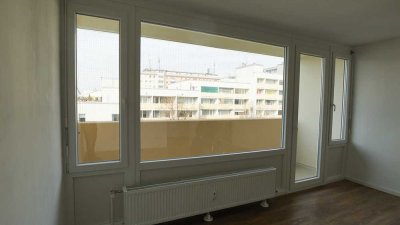 !PASING! Schöne & absolut ruhige 1-Zimmer Wohnung mit Balkon