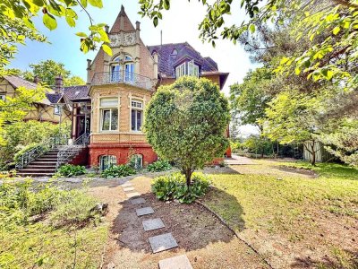 AS IMMOBILIEN: Historic 5BR Villa Apt riverview, terrace, 2.5 baths, kitchen, 2 garages - Wiesbaden