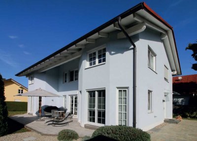 Familienglück - Dieses Haus bietet Alles, was sich die Familie wünscht
