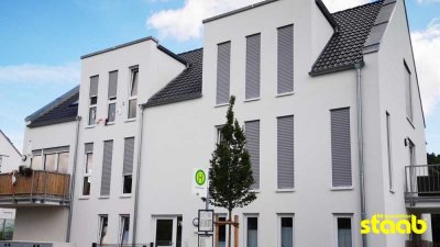 ***AB/OBERNAU*** MODERNE 3-ZIMMER-DACHGESCHOSSWOHNUNG MIT DACHTERRASSE!