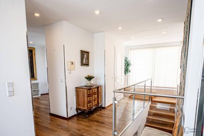 Elegante Wohnung im historischen Wiener Altbau mit Panoramablick und Terrassen