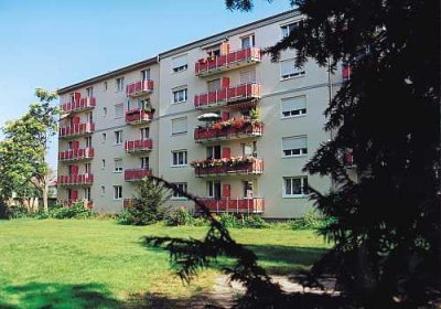 2 ZKB mit Balkon in Waldhof-Ost