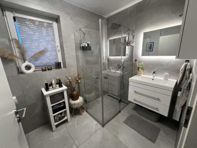 Wunderschöne 2-Zimmer-Wohnung mit 2 Balkonen ab Mai verfügbar