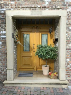 Maisonette im Landhausstil - Ein Haus im Haus Konzept in Duisburg-Baerl