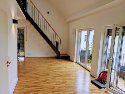 Exklusive 2,5-Raum-Maisonette-Wohnung mit gehobener Innenausstattung in Ingolstadt-Süd