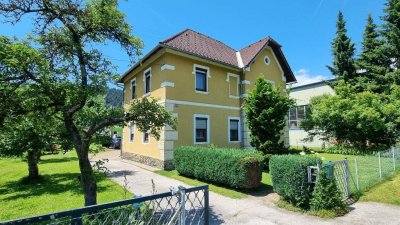 WOHNHAUS FÜR EINE ODER ZWEI FAMILIEN IN GLANDORF! SCHÖNER GARTEN/FREIFLÄCHE! GEWERBLICHE NUTZUNG MÖGLICH!