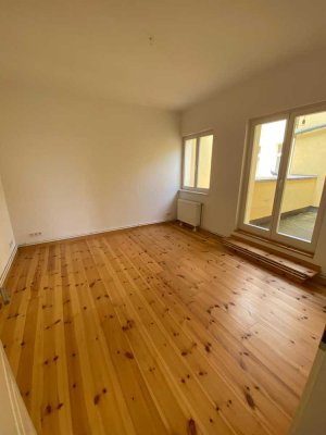 4 Zimmer  Dachgeschosswohnung in Berlin-Kreuzberg