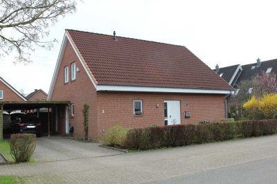 Ein-/Zweifamilienhaus in Büdelsdorf