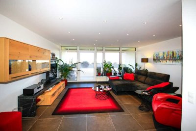 Bezugsfertige, modern sanierte 4-Zimmer-Wohnung mit Panoramablick in den Pfälzer Wald