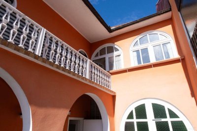 Mehrfamilienhaus in Mureck am Hauptplatz, 27 Zimmer, 723 m² - Vielseitige Nutzung &amp; Top-Investment für Anleger! Bestandsfrei!