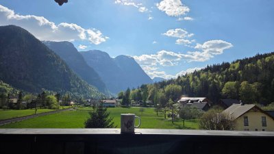 Großzügiges Wohnhaus mit Panoramablick und 3 separaten Wohnebenen in Obertraun