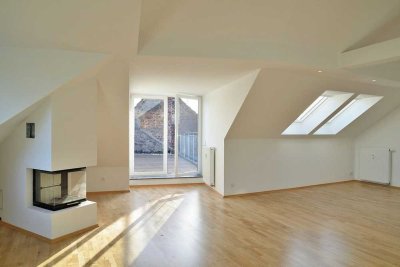Sonniges Dachgeschoss-Loft für sportliche Individualisten
