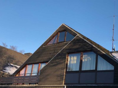Stilvolle 2-Zimmer-Wohnung mit gehobener Innenausstattung und Balkon in Reinbek