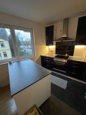 Helle 3-Zimmer Wohnung mit Balkon in Leverkusen