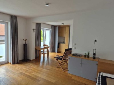 Möblierte helle 1-Zimmer Wohnung mit Balkon und Garage in Bad Wörishofen in ruhiger Wohnlage