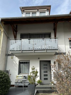 Gepflegtes Reihenmittelhaus mit 4,5 Zimmern in Pfaffenweiler