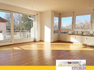 Schmuckstückchen -
Sonne im Herzen der 3 Zimmerwohnung mit Balkon