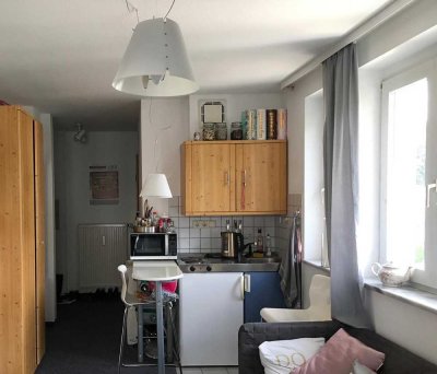 1-Zimmer-Wohnung im 3. OG mit Balkon in Passau und Tiefgaragenstellplatz