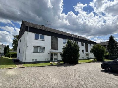 Moderne 2-Zi-Whg mit Balkon und EBK in ruhiger Lage von Wetter