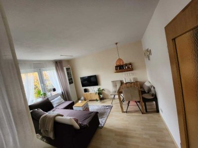 540 € - 35 m² - 1.0 Zi.
 1 Zimmer Wohnung mit Einbauküche, Bad/WC, Terrasse, TG Stellplatz
