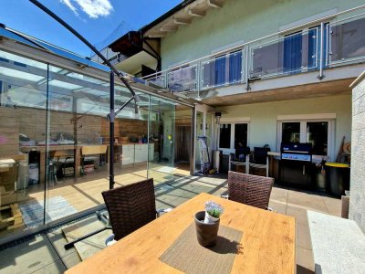 Wow! 6-Zi-LUXUS-Wohnung auf 3 Etagen: Wintergarten, Terrasse, Balkon zentral in Lörrach!