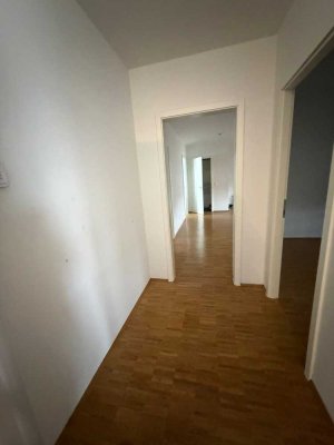 Exklusives 5-Zimmer Penthouse mit Dachterasse in Dietzenbach