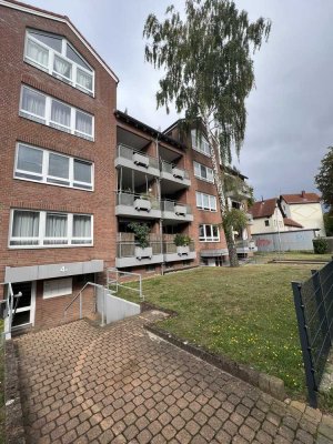 4-Zimmer Dachgeschosswohnung mit Terrasse und zwei Bädern!