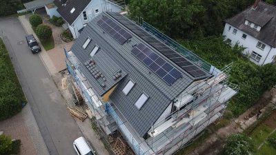 Neubau-Erstbezug von moderner 3-Zimmer-Wohnung mit Einbauküche in Waibstadt