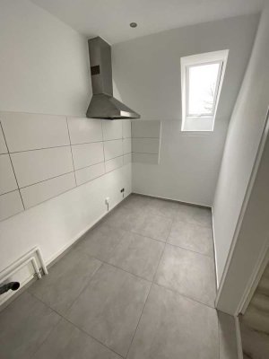 Moderne 2-Zimmer-Wohnung mit Balkon in Apelern