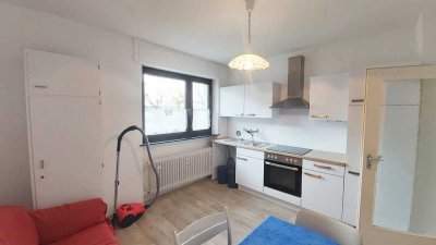 Teilmöblierte 1-Zimmerwohnung mit Einbauküche in KA-Grünwinkel/Nähe Entenfang!