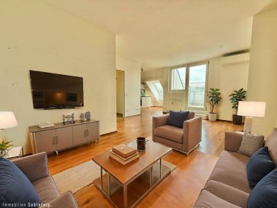 Charmante Dachgeschoßwohnung in 1220 Wien! 2 Zimmer - Terrasse - Fernwärme - Klimaanlage