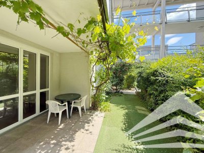 Eigengarten in der Innenstadt! 4 Zimmerwohnung mit 2 TG-Plätzen!
