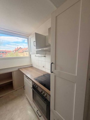 2-Zimmer-Wohnung zentrumsnah im Dachgeschoss