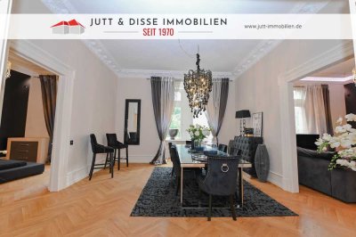 Erstklassige 5-Zimmer-Altbauwohnung mit luxuriöser Einrichtung in Bestlage von Baden-Baden