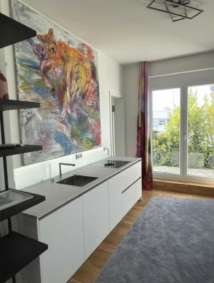 Penthouse-Designstudio mit Balkon & Aufzug - Neubau 2022 - Möbliert - 1.590 € warm