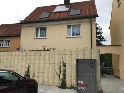 Hochwertige 3-Zimmer-Wohnung mit EBK und Balkon in Stadtnähe